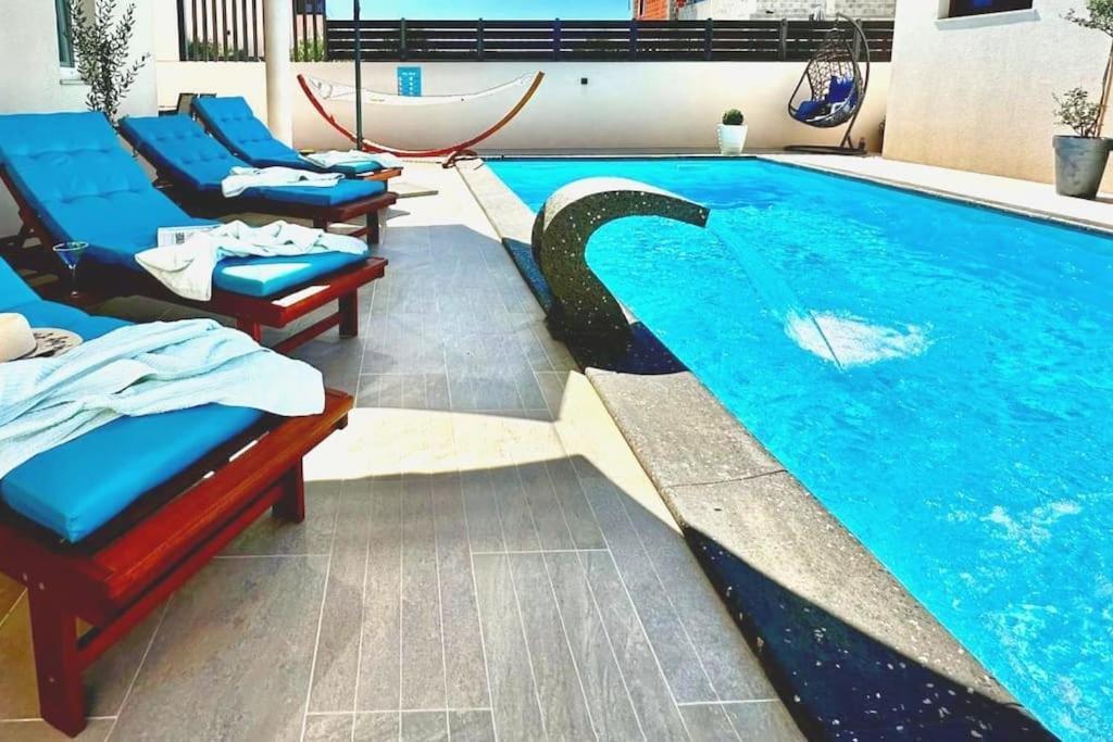 Holiday&Suite Klanac 维尔 外观 照片