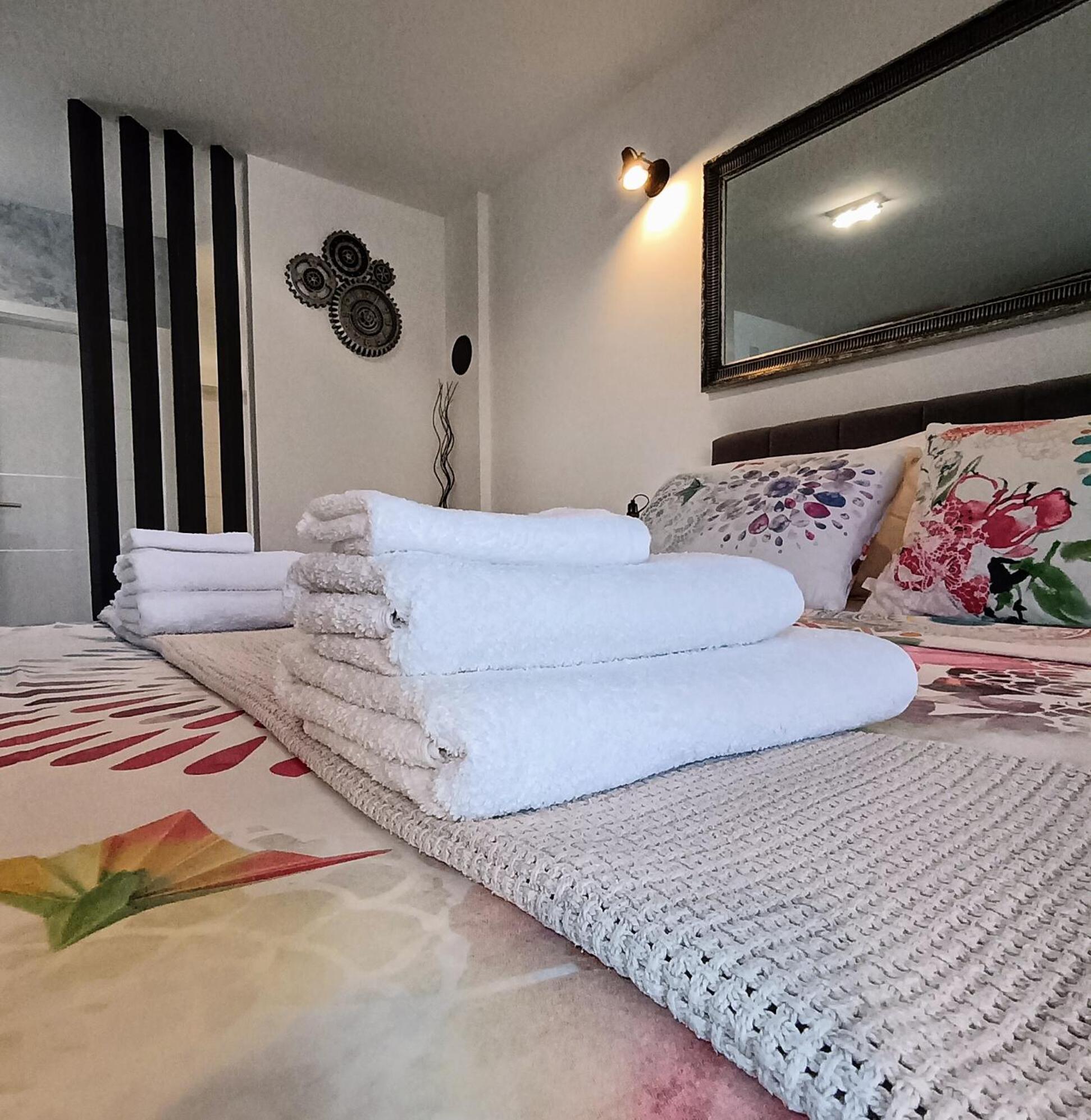 Holiday&Suite Klanac 维尔 外观 照片