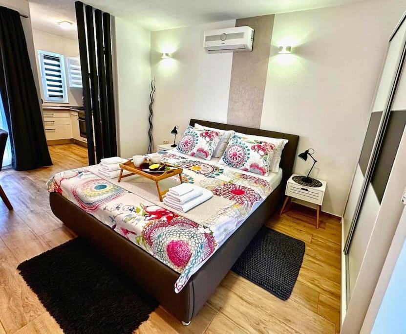Holiday&Suite Klanac 维尔 外观 照片